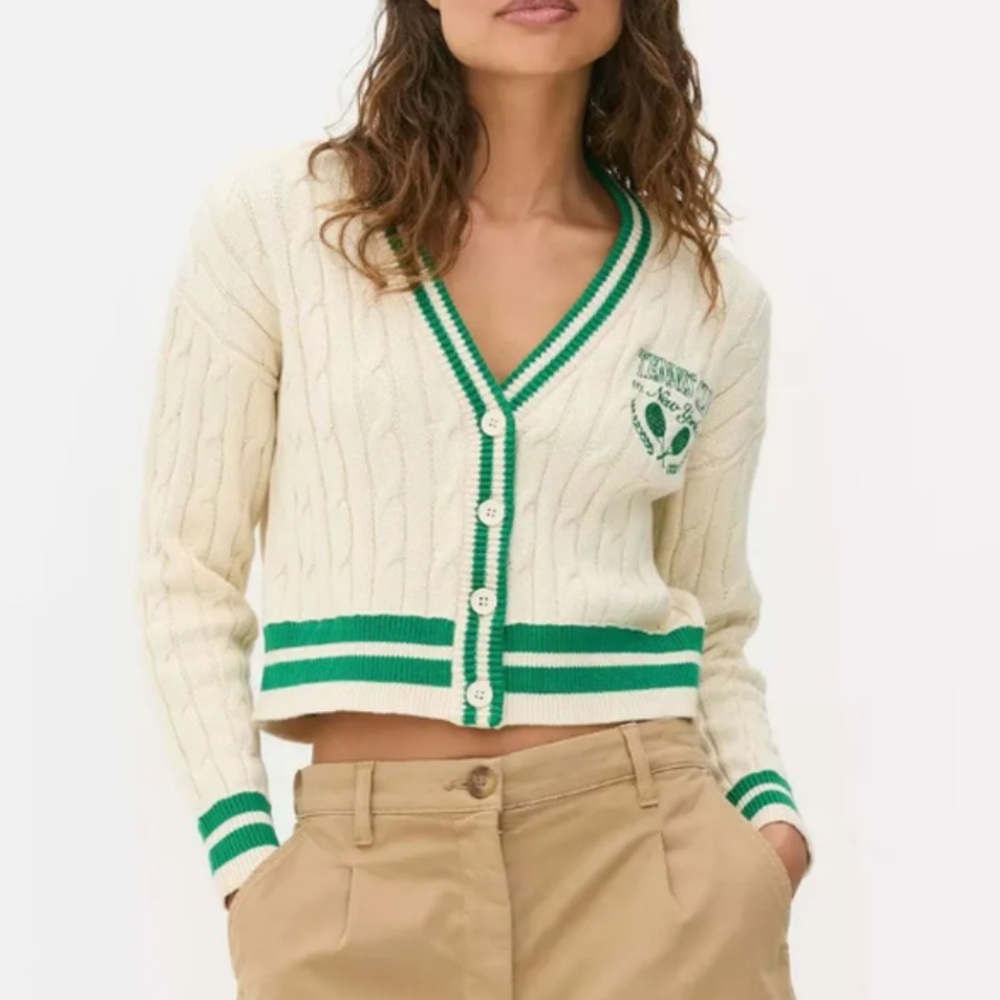 Cropped Cream Cable-Knit Cardigan with Green Trim